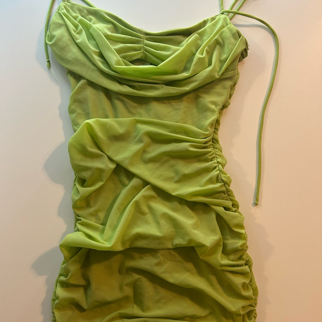 Windsor Lime Green Spaghetti Strap Dress Windsor Lime Green Spaghetti Strap Dress